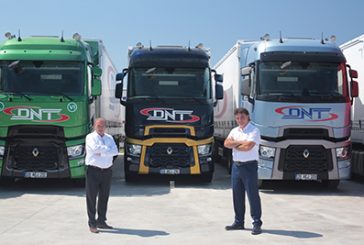 Renault Trucks, DNT uluslararası nakliyat'a 30 adet çekici teslim etti