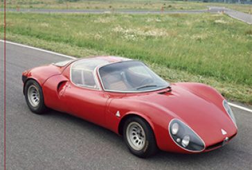 Alfa Romeo tasarım yeteneğinin en renkli üyeleri: 33 Stradale, Carabo, Montreal!