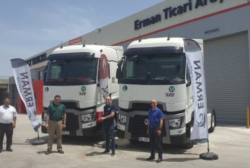 Optifuel Challange Türkiye birincisi AKTUR ilk Renault Trucks araçlarını teslim aldı