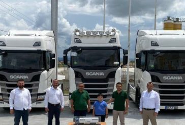 Scania teslimatları sürüyor