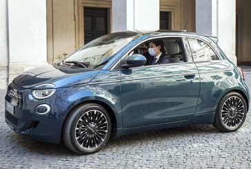 Elektrikli Fiat 500 İtalya Cumhurbaşkanı ve Başbakanı’na Tanıtıldı