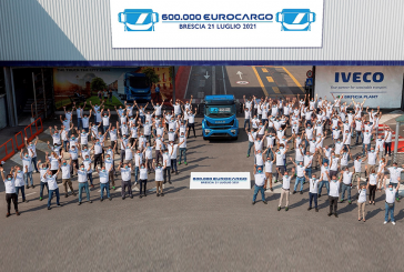 IVECO, Brescia fabrikasında üretilen 600 bininci Eurocargo’yu kutluyor