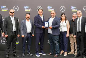 Kamil Koç'a 20 yeni Mercedes Tourismo