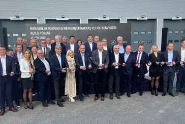 Mercedes Kamyonlara ikiz servis: Mengerler Dilovası ve Nakkaş